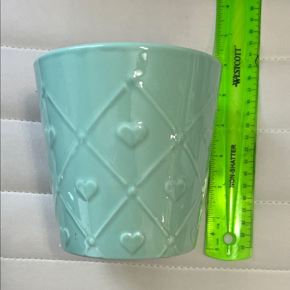 Mint Green Heart Patterned Ceramic Planter